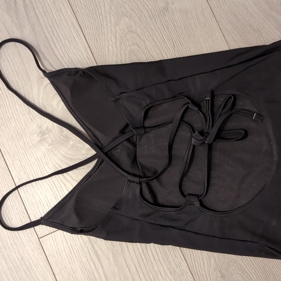 Aerie | One Piece Swimsuit - Picture 3 of 4